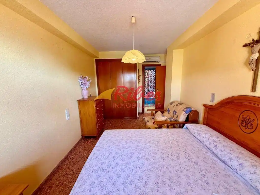Bedroom of Apartments for sale in Racó