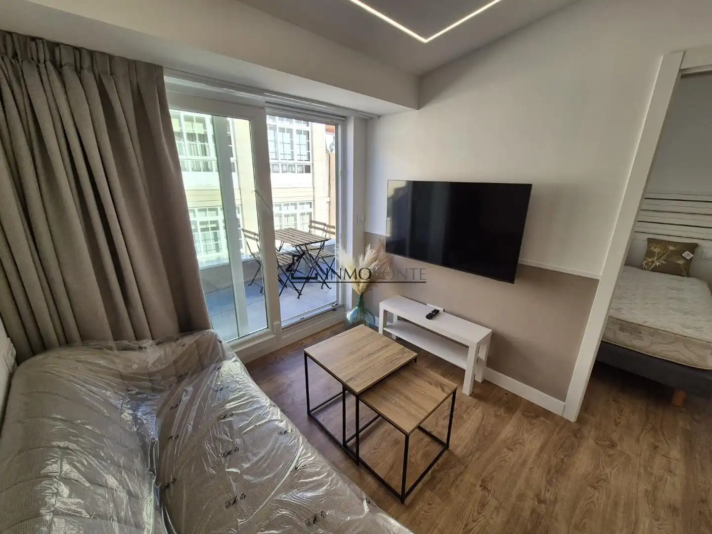 Wohnzimmer von Dachboden zur Miete in Pontevedra Capital  mit Heizung, Terrasse und Abstellraum