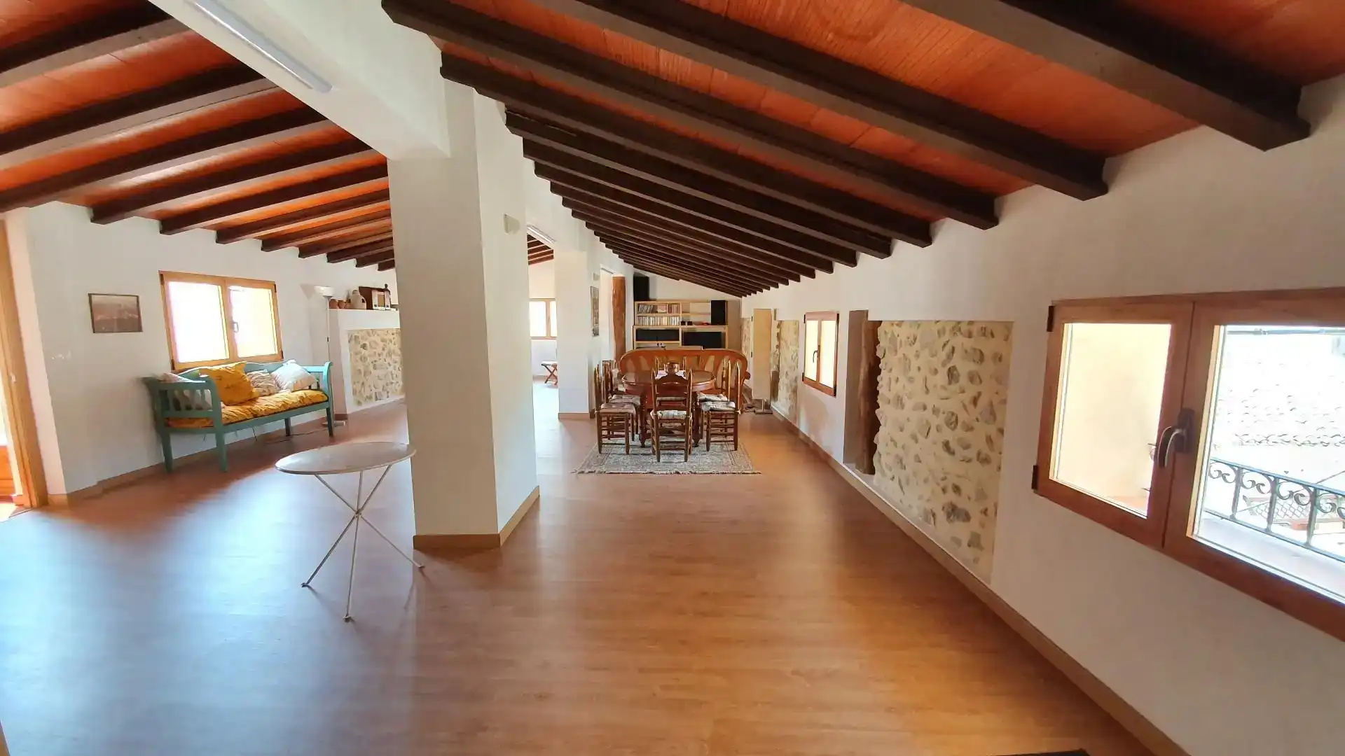 Casa adosada en venda en Sella amb Jardí privat, Traster i Piscina