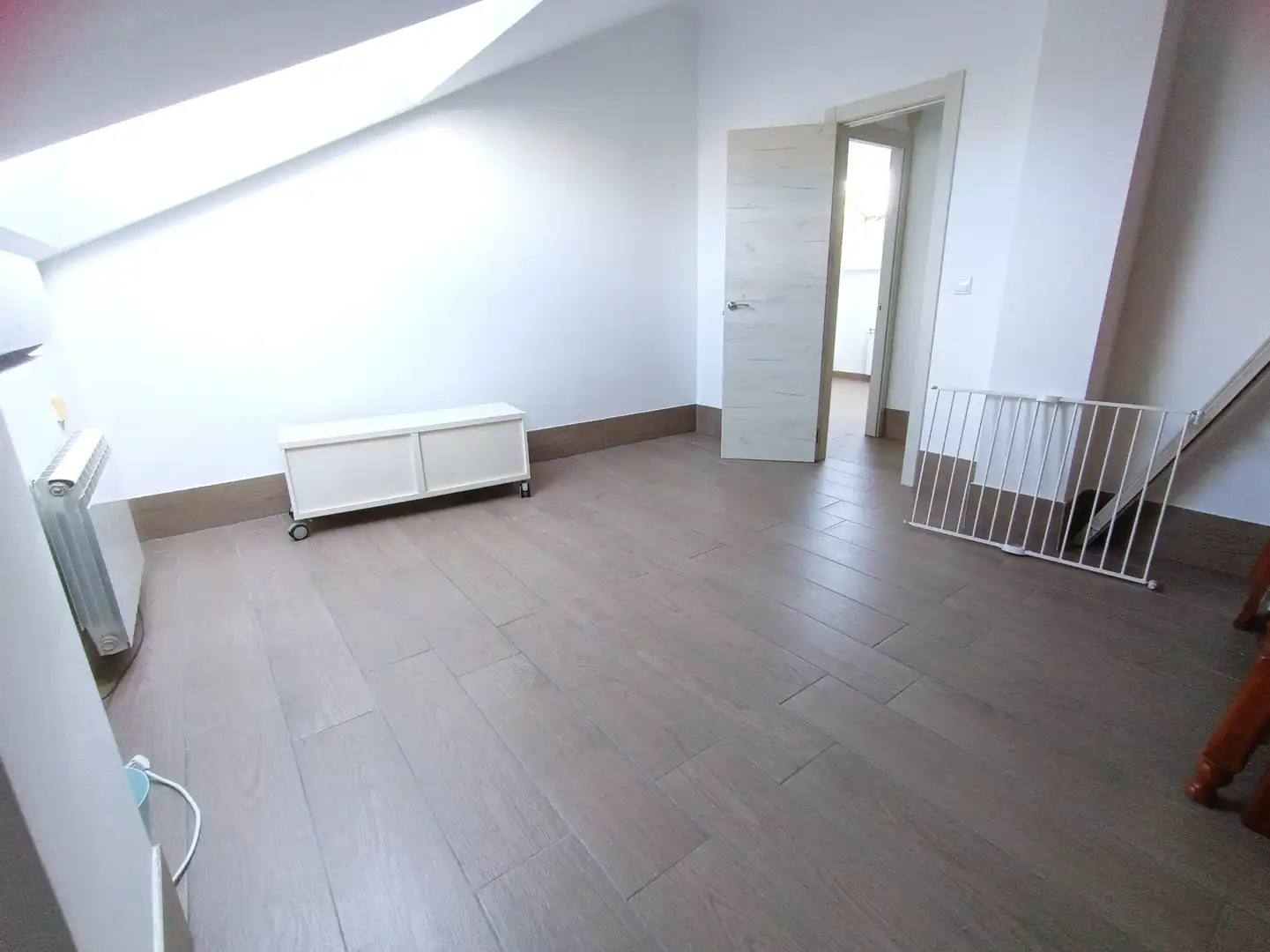 Duplexes for rent in Numancia de la Sagra  with Air Conditioner, Oven and Washing machine