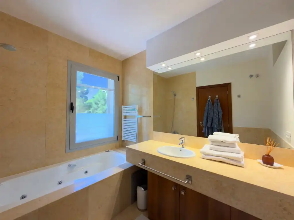 House with terrace to rent in Sol de Mallorca, imagen 14