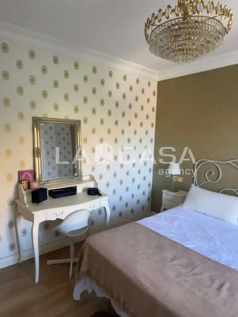 Habitación de Piso en venta en Algeciras con Terraza, Horno y Lavadora