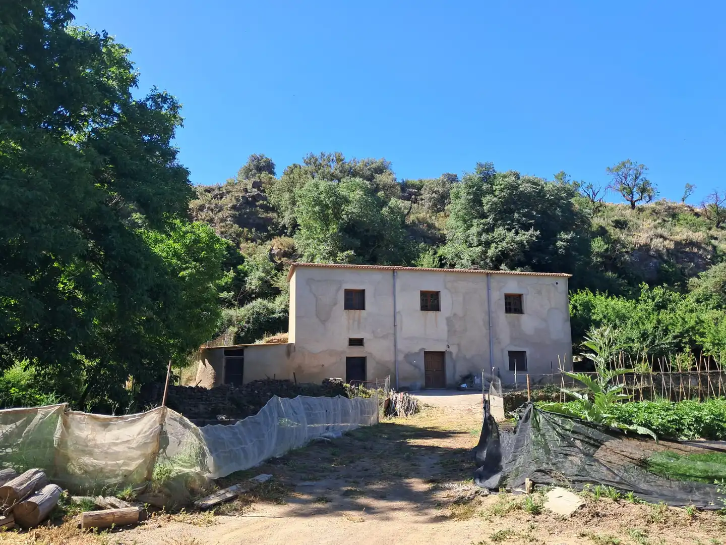 Country house for sale in Fondón