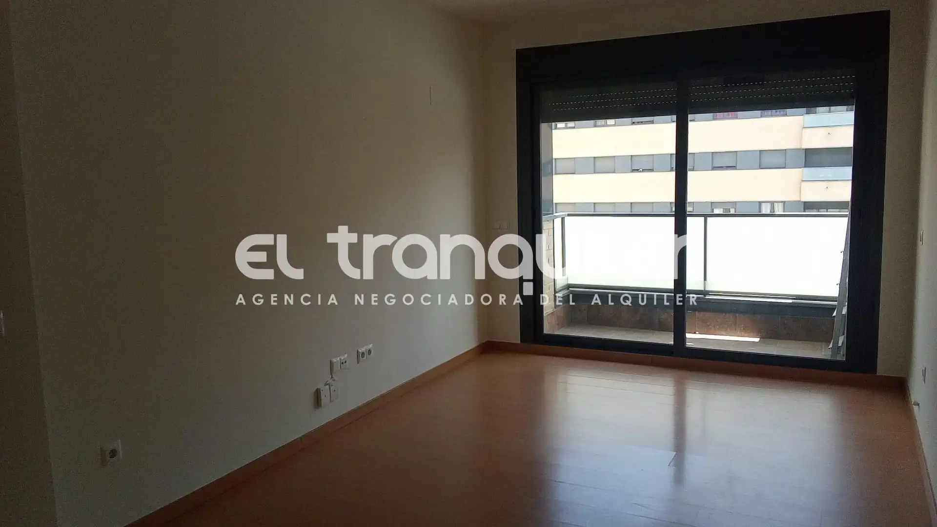 Sala de estar de Piso de alquiler en Leganés con Terraza, Trastero y Piscina