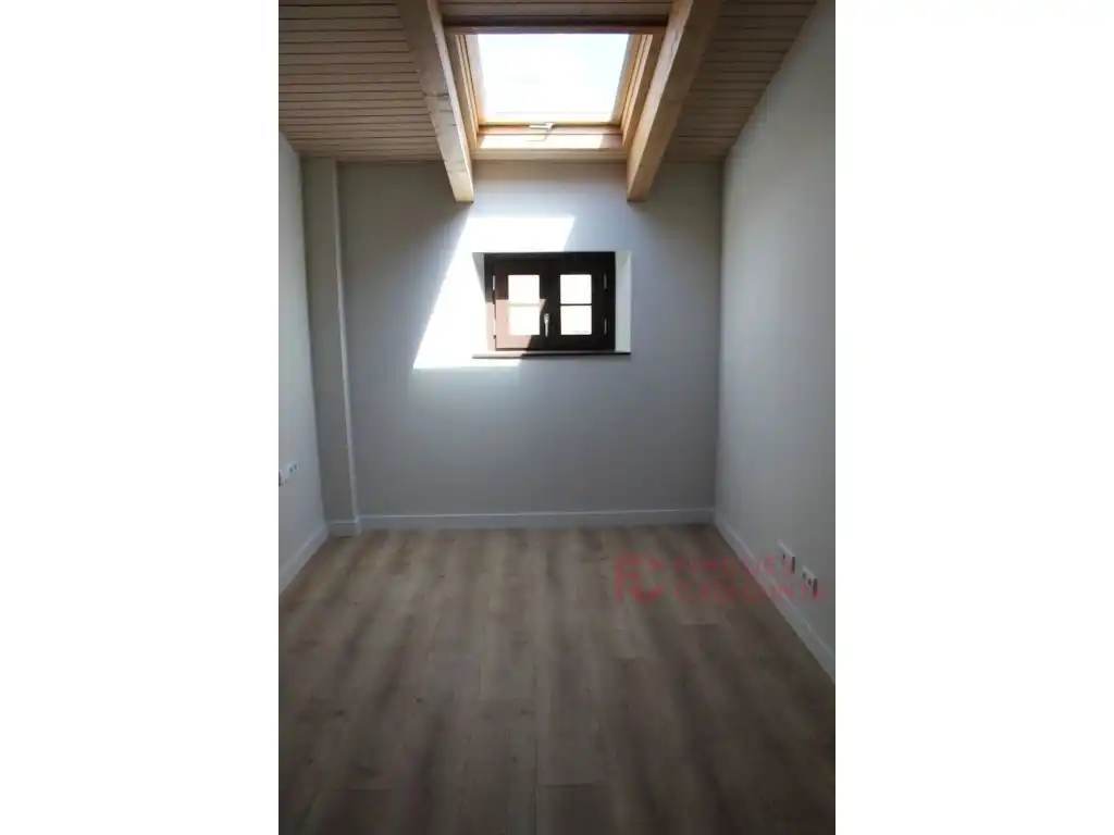 Dúplex en venta en Girona con Aire acondicionado