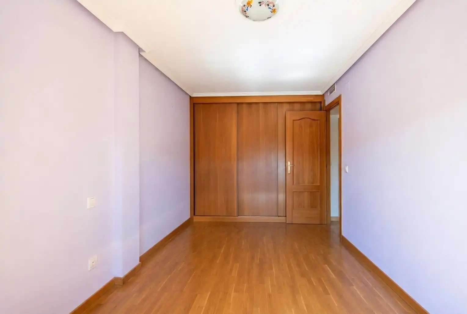 Bedroom of Flat for sale in Las Rozas de Madrid  with Air Conditioner, Heating and Private garden