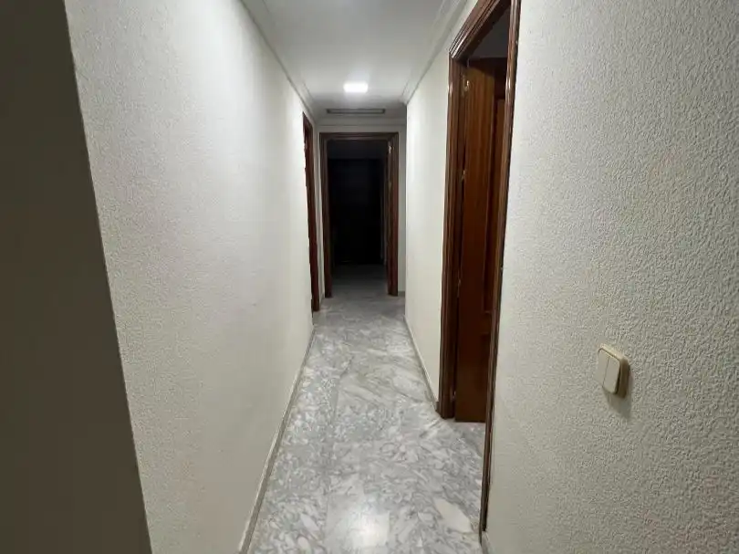 Oficina de lloguer en Nervión