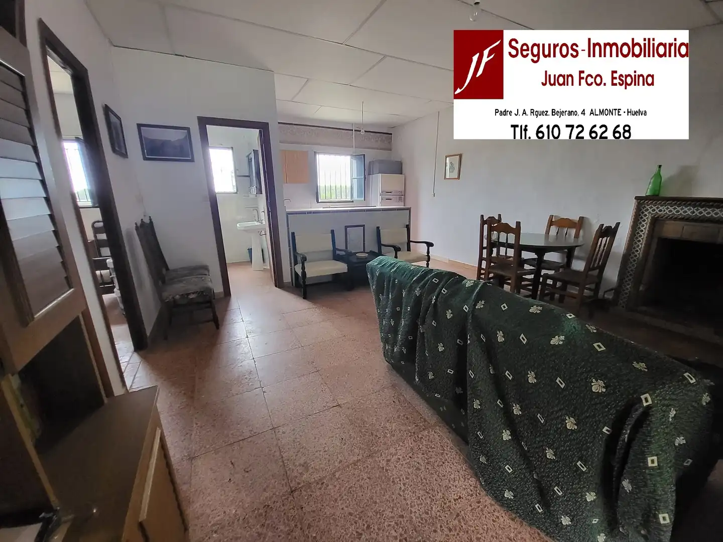 Sala de estar de Finca rústica en venta en Almonte con Jardín privado, Terraza y Trastero