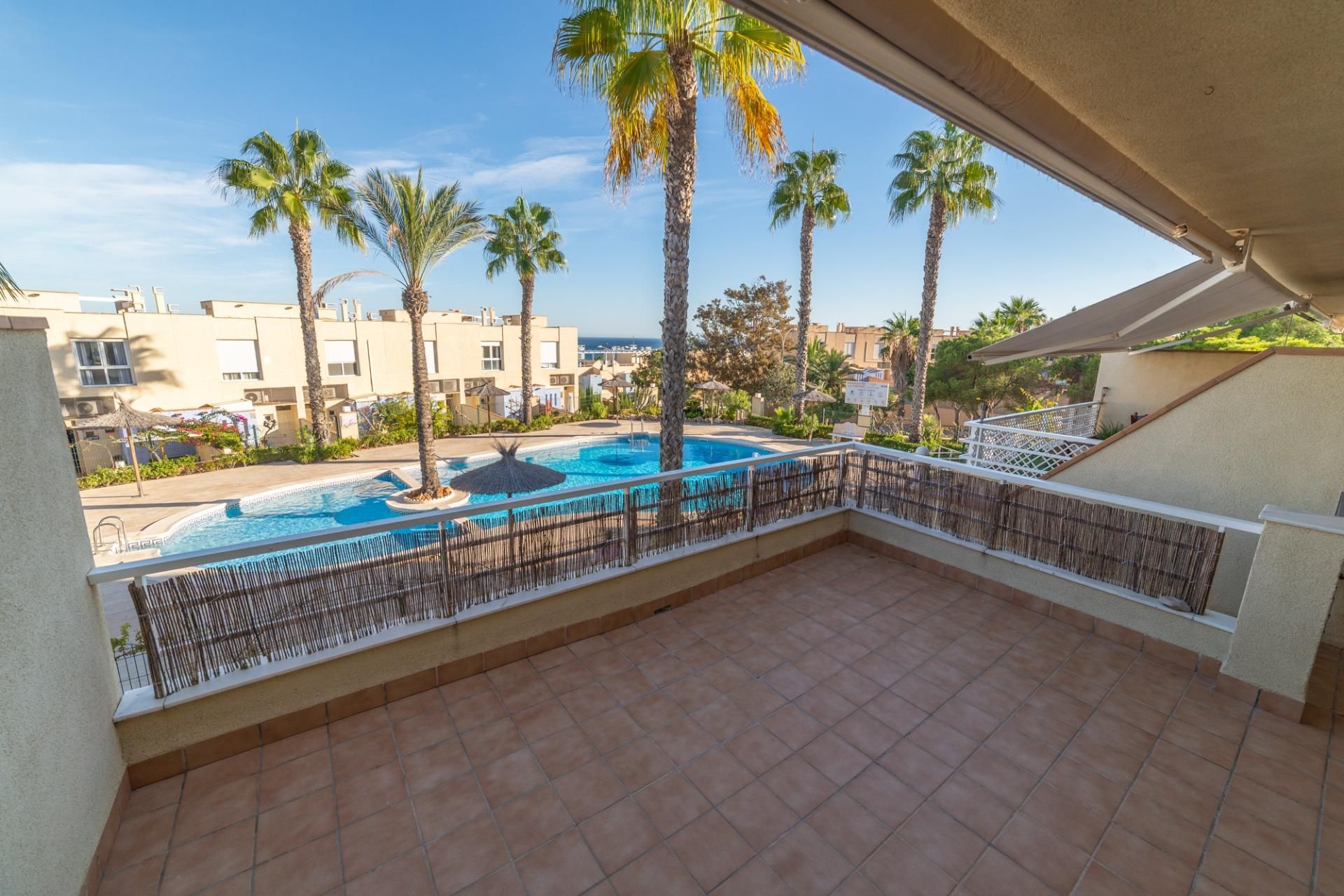 Terrassa de Planta baixa en venda en Orihuela amb Aire condicionat, Jardí privat i Terrassa