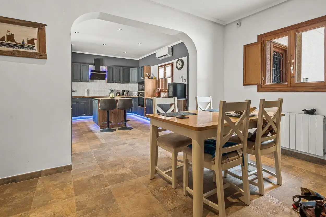 Maison rustique avec terrasse à vendre à N/A, imagen 9