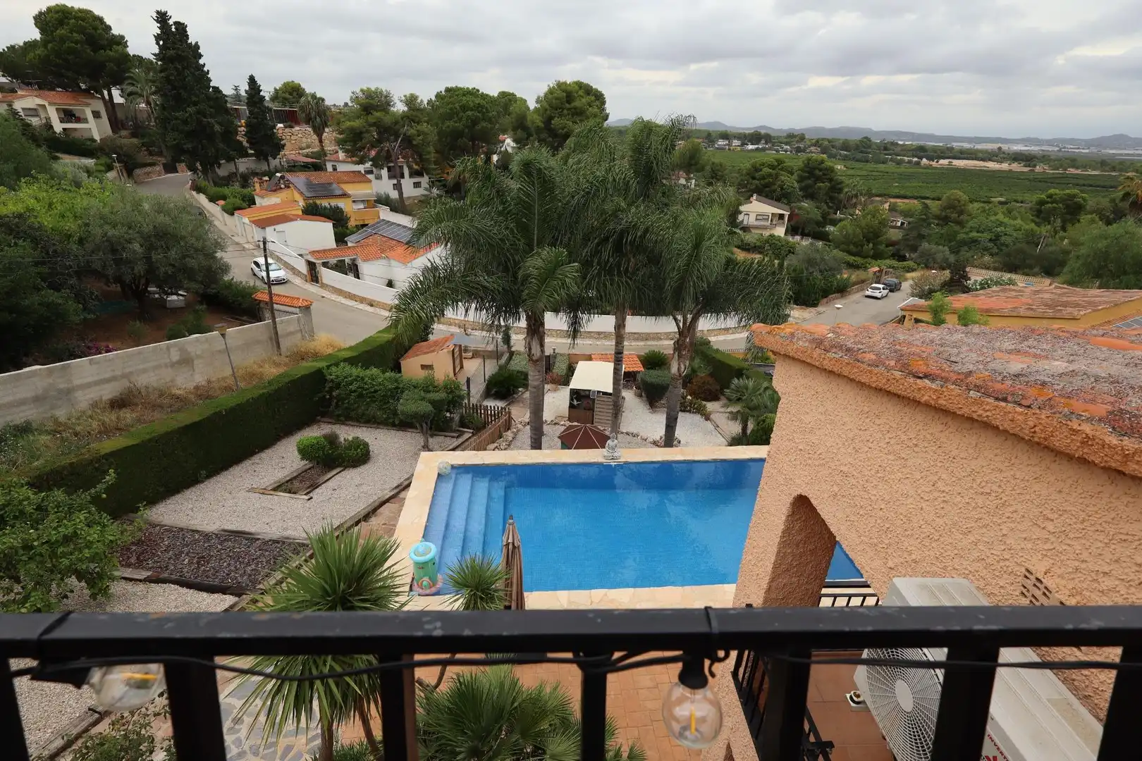 Chalet con piscina en venta en Calle PINOS, imagen 42