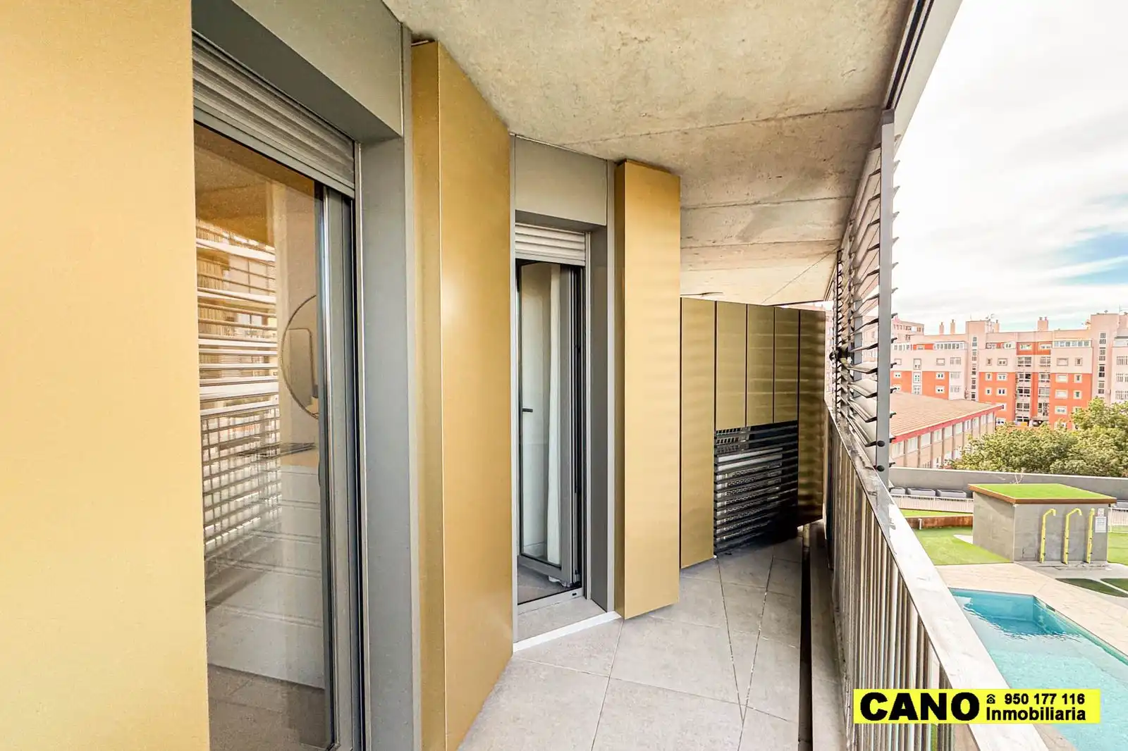 Balcony of Flat for sale in Almería  with Terrace, Storage room and Swimming Pool