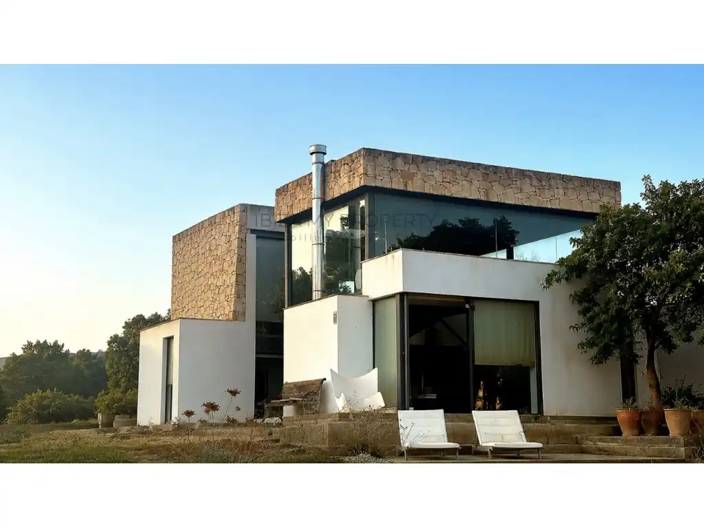 Vista exterior de Casa o chalet de alquiler en Santa Eulària des Riu con Amueblado, Lavadora y TV