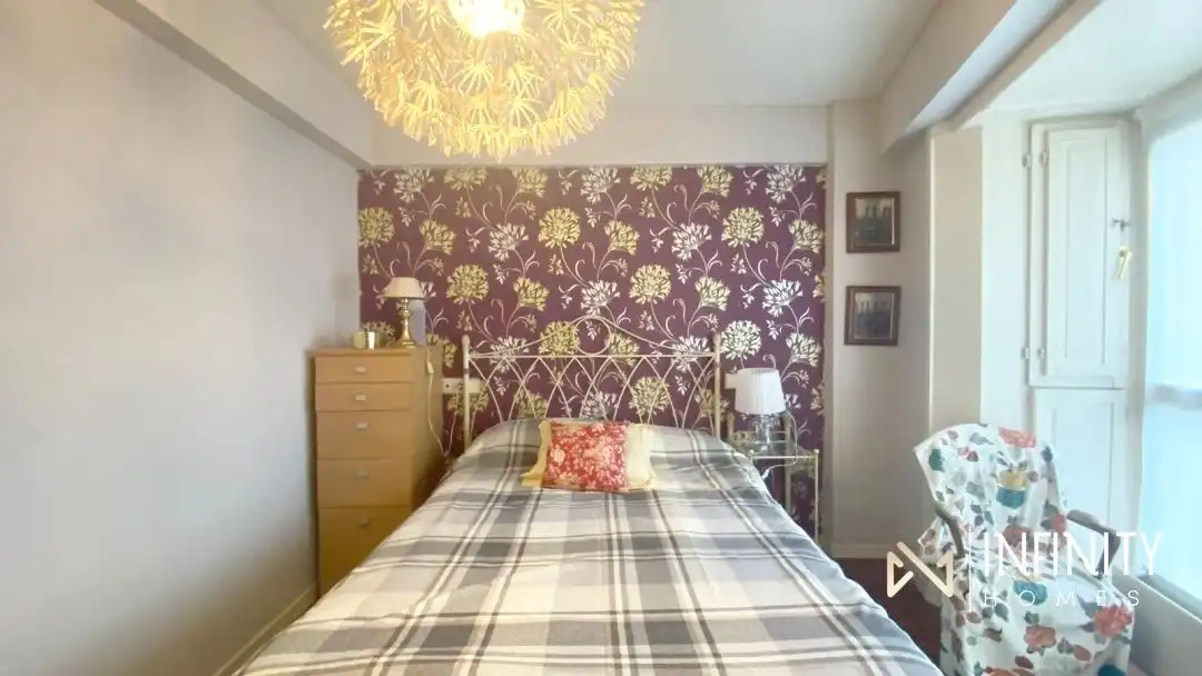 Schlafzimmer von Maisonette zur Miete in Bilbao  mit Heizung