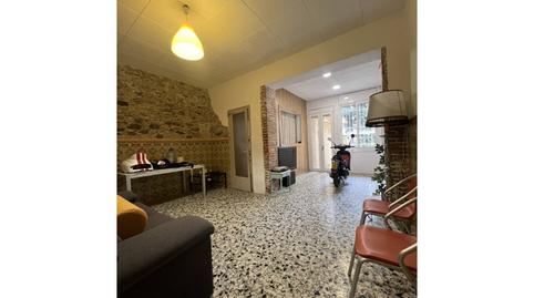 Foto 2 de Casa o xalet en venda a Calle Josep Umbert, Centre, Granollers