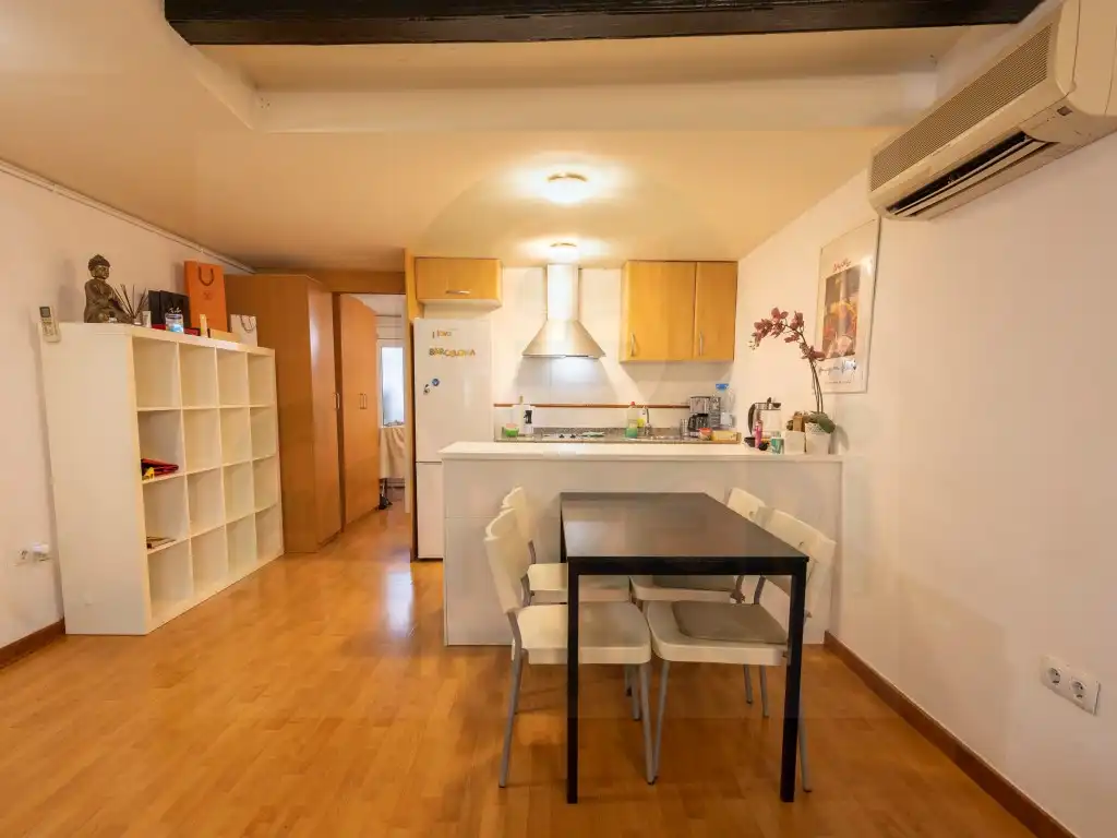 Cocina de Apartamento en venta en Barcelona