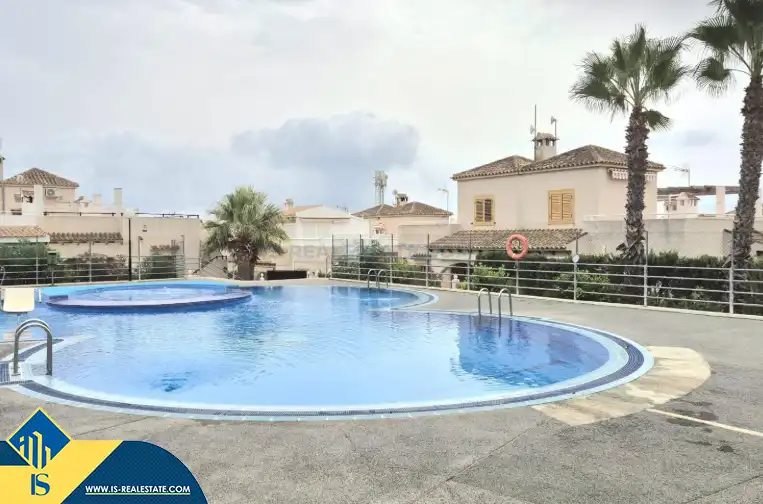 Villa avec piscine à vendre à Los Balcones - Los Altos