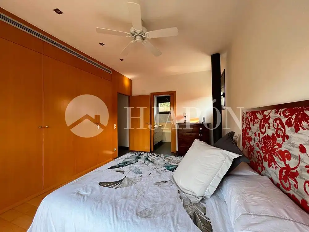 Habitación de Casa o chalet en venta en Alella con Aire acondicionado, Calefacción y Jardín privado