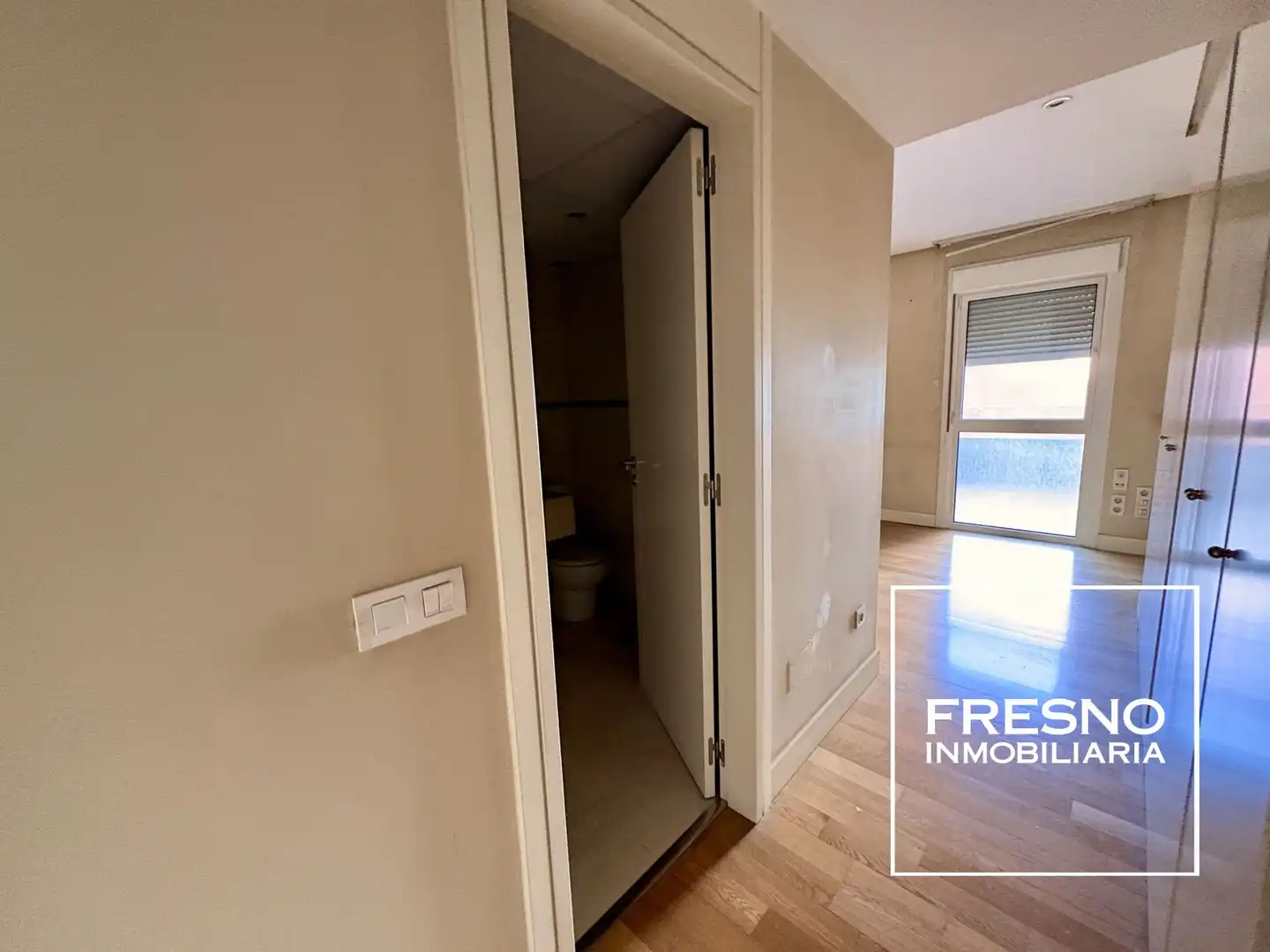 Bedroom of Flat for sale in Madrid  with Heating, Storage room and Community pool