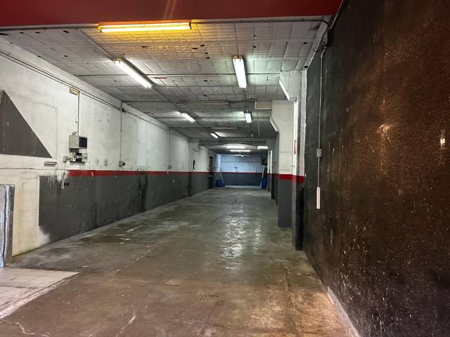 Local comercial en Venta en Carrer de Joaquín Costa en Plaça Catalunya - Escola Industrial