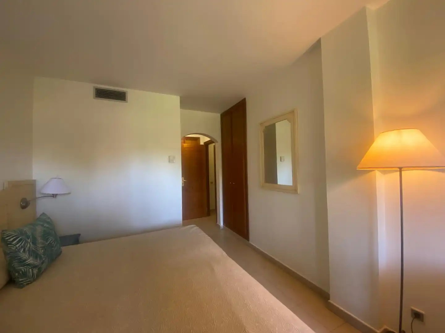 Habitación de Apartamento en venta en Ayamonte con Aire acondicionado, Terraza y Amueblado