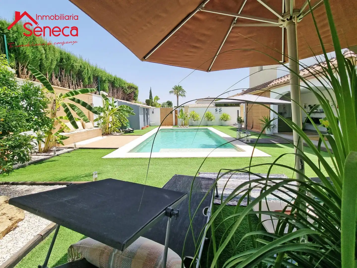 Piscina de Casa o xalet en venda en Córdoba amb Aire condicionat, Calefacció i Terrassa