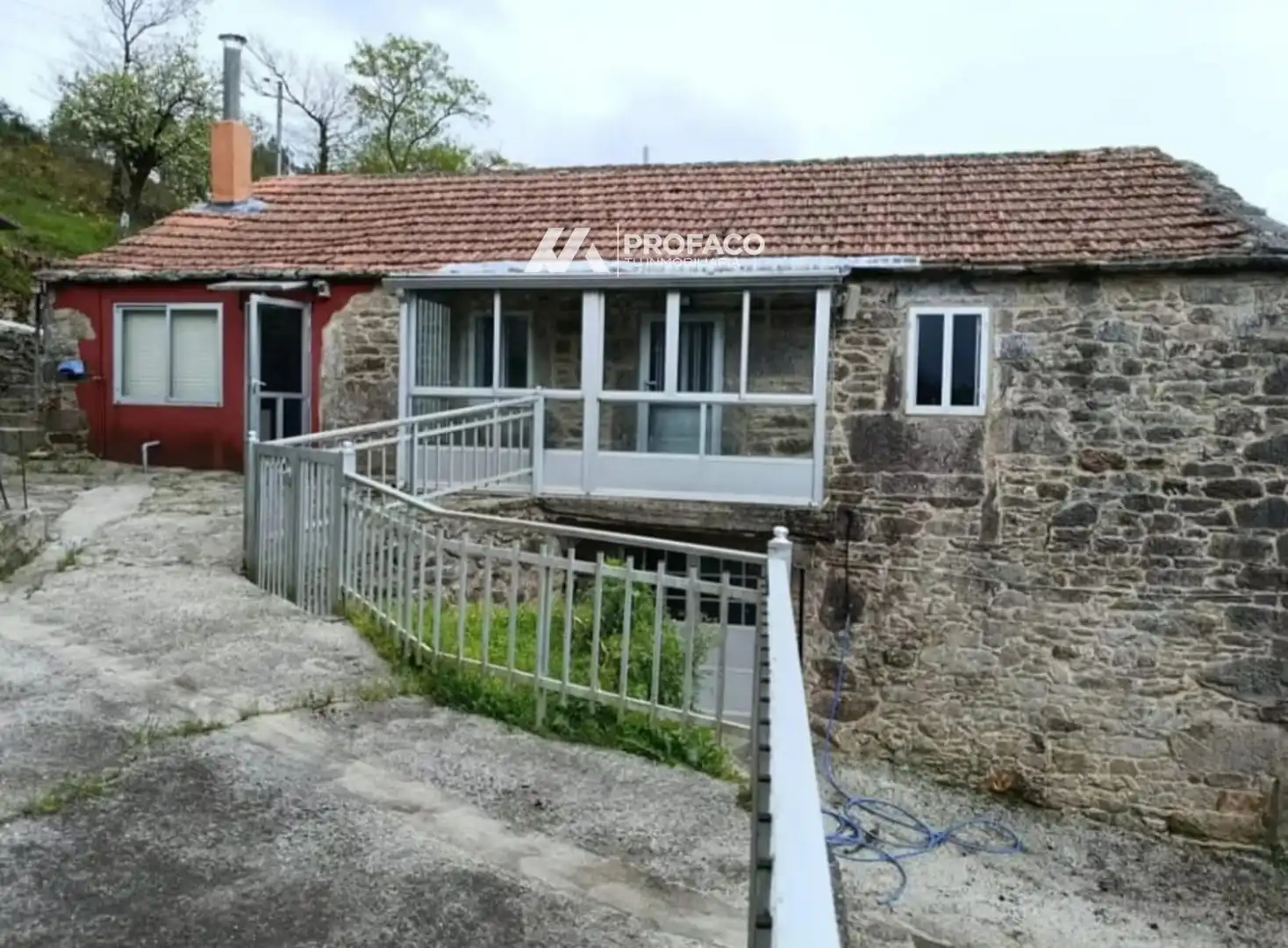 Casa en venda a Cubelos-Dozon