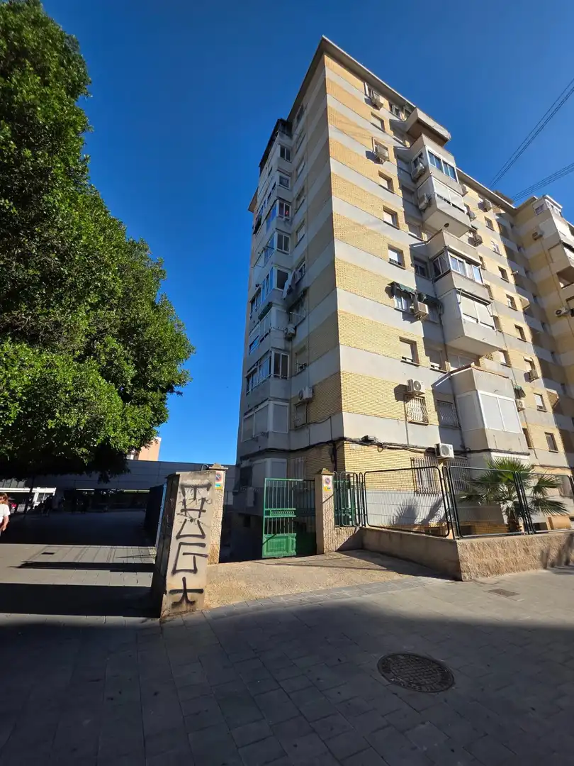 Exterior view of Garage for rent in Alicante / Alacant