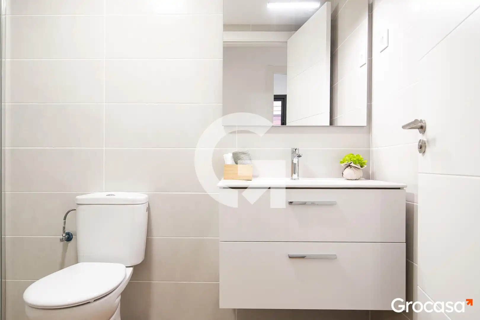 Bathroom of Duplexes for sale in El Prat de Llobregat  with Air Conditioner, Heating and Terrace