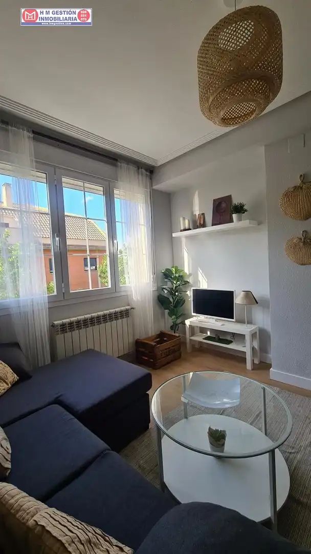 Living room of Apartments for sale in Alcázar de San Juan  with Air Conditioner, Heating and Furnished