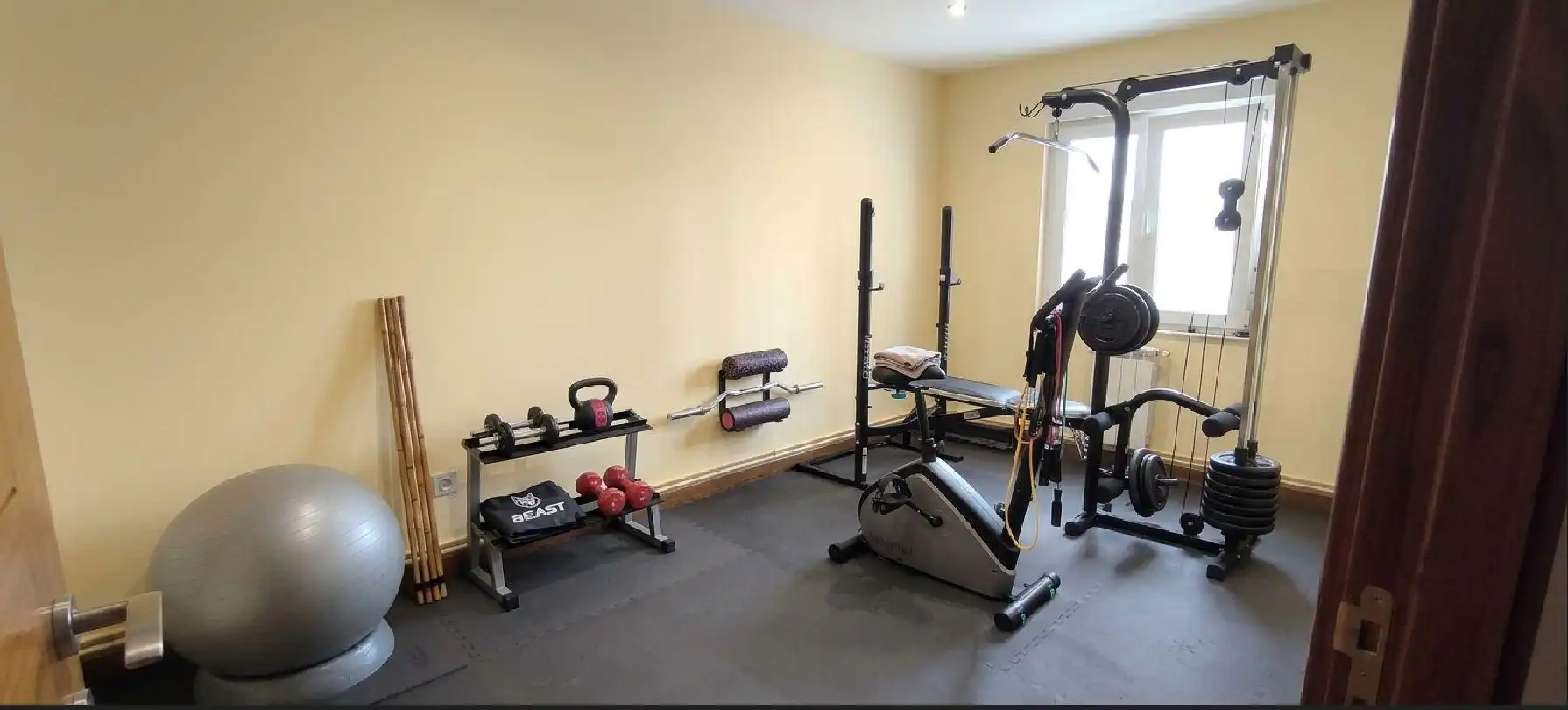Piso en venta en Torrelavega  con Calefacción y Trastero
