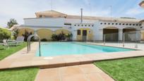 Swimming pool of House or chalet for sale in Chiclana de la Frontera  with Air Conditioner, Private garden and Terrace