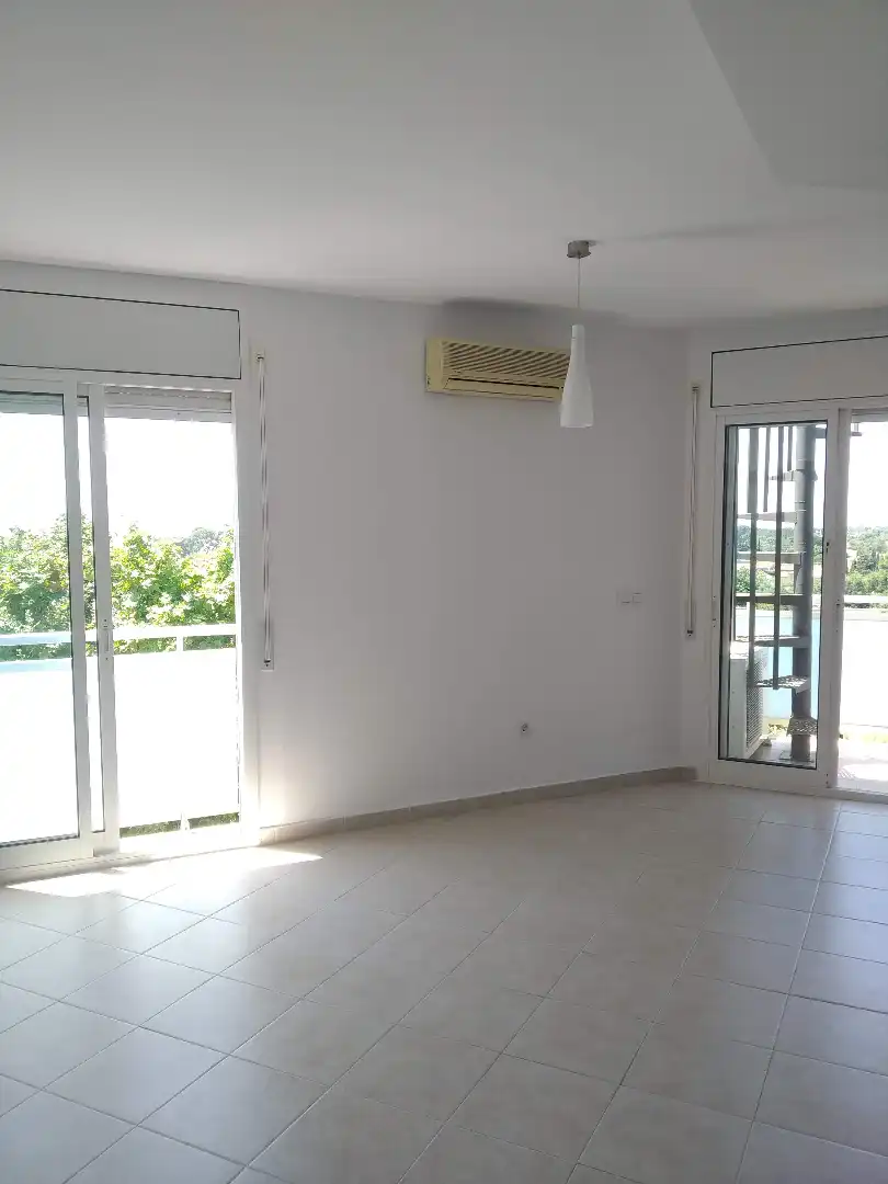 Schlafzimmer von Dachboden zum Verkauf in Cambrils mit Klimaanlage, Heizung und Terrasse