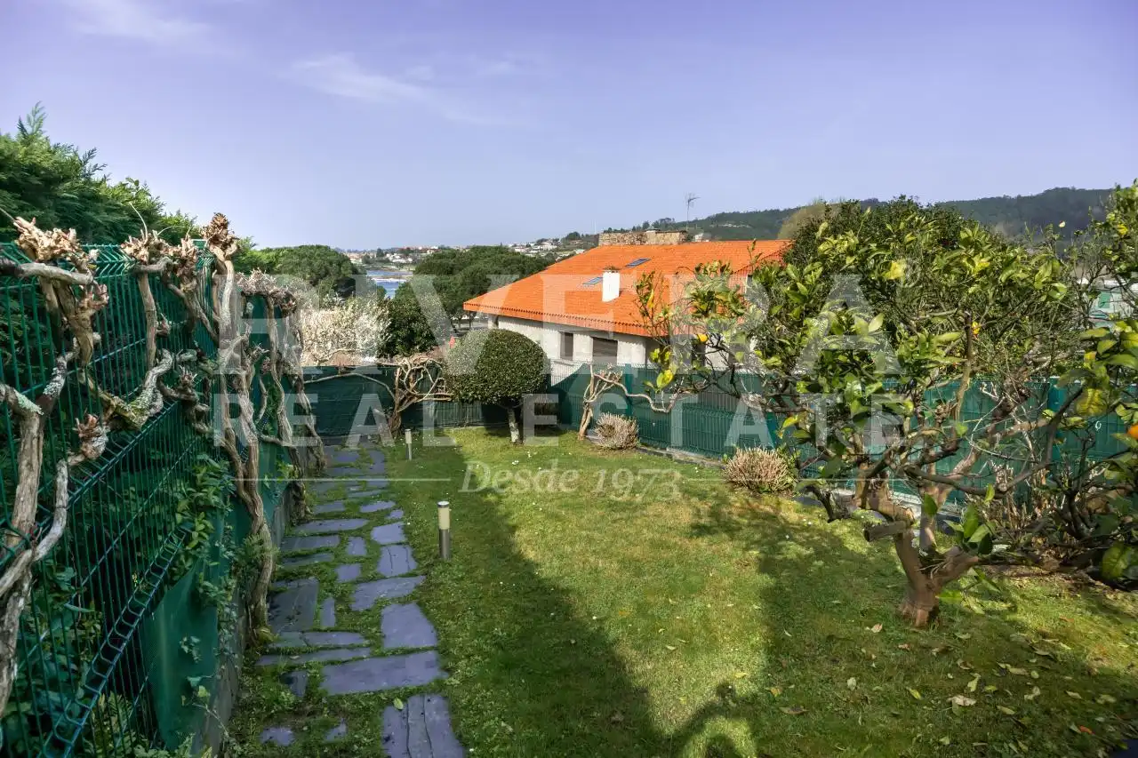 Garden of Detached homes for sale in Sanxenxo  with Heating, Private garden and Terrace