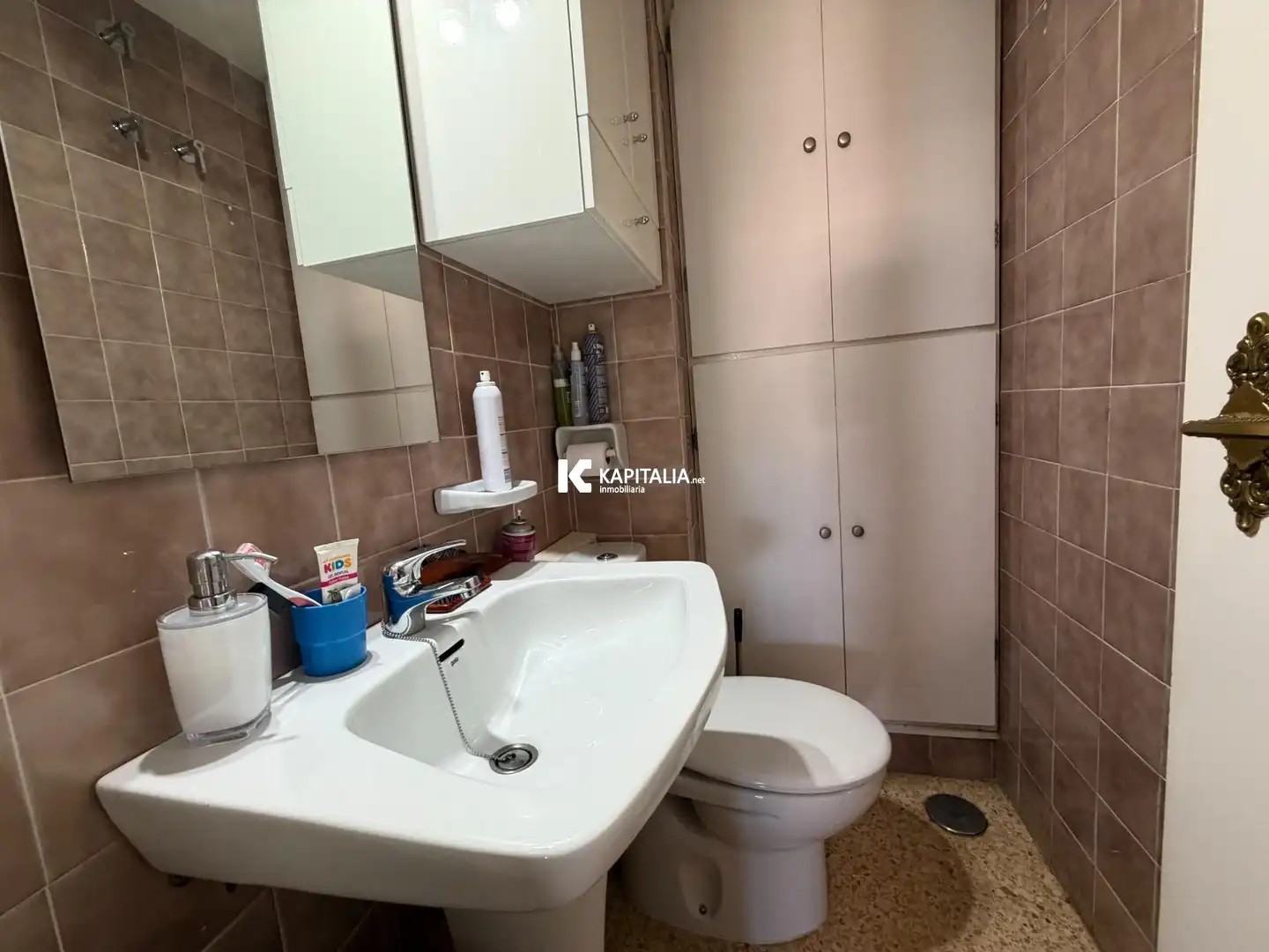 Bathroom of Flat for sale in Ontinyent  with Air Conditioner, Heating and Balcony
