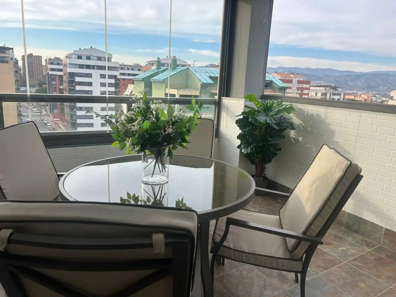 Terrasse von Dachboden zum Verkauf in Castellón de la Plana / Castelló de la Plana mit Heizung, Terrasse und Abstellraum