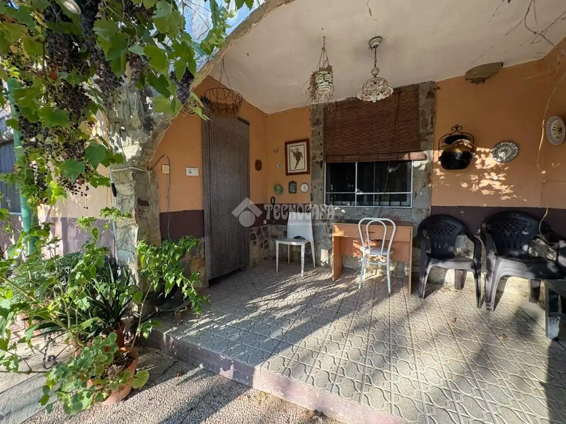 Casa rústica en venda a Tres Olivos - La Piedad, imagen 2