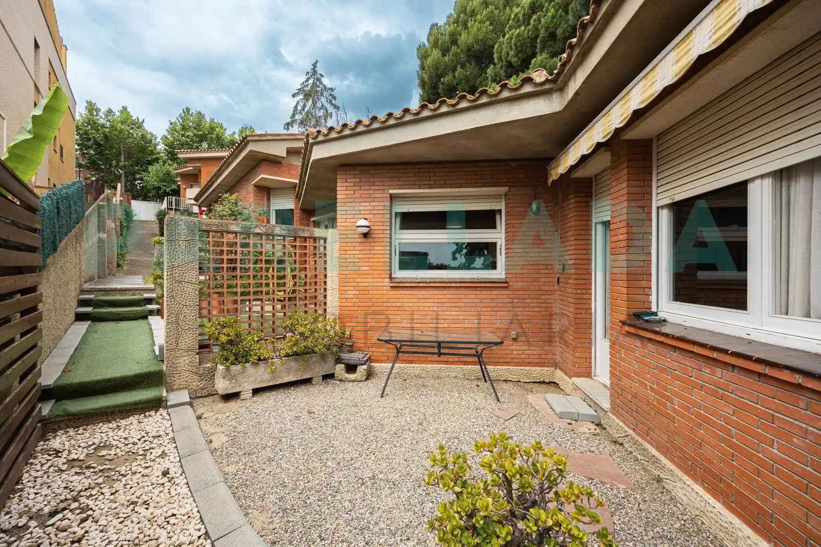 Jardín de Casa o chalet en venta en Tiana con Aire acondicionado, Jardín privado y Terraza