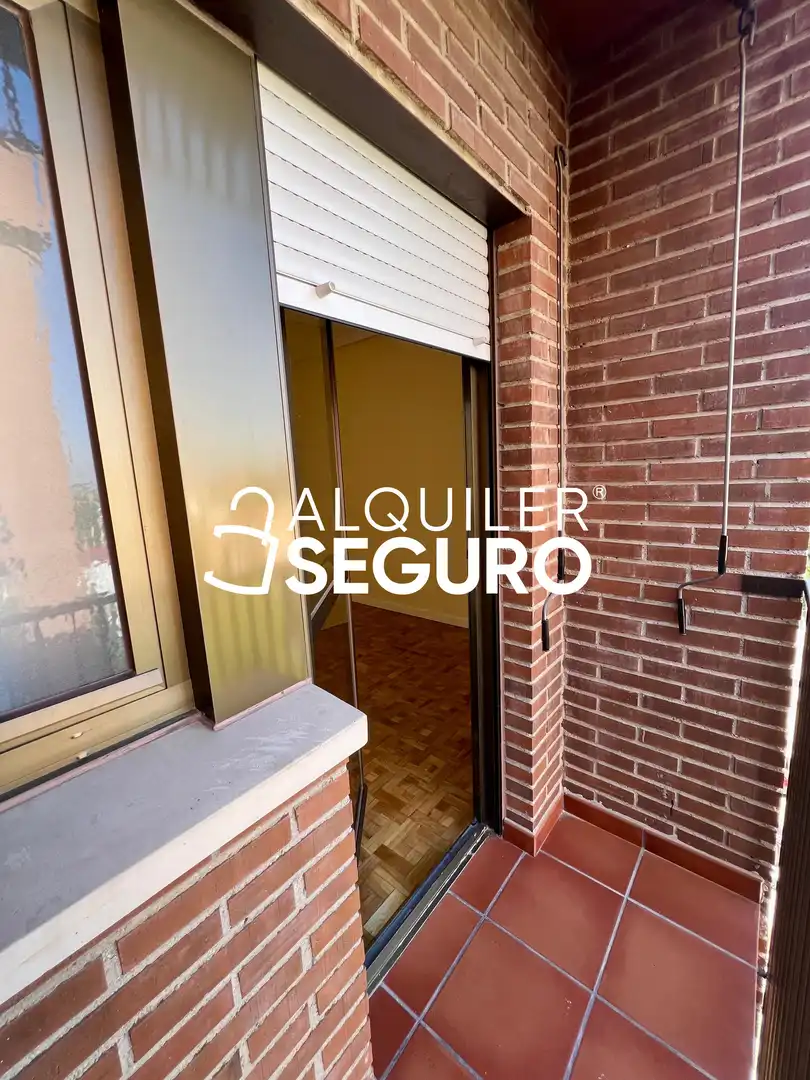 Exterior view of Flat for rent in Madrid  with Air Conditioner, Heating and Terrace