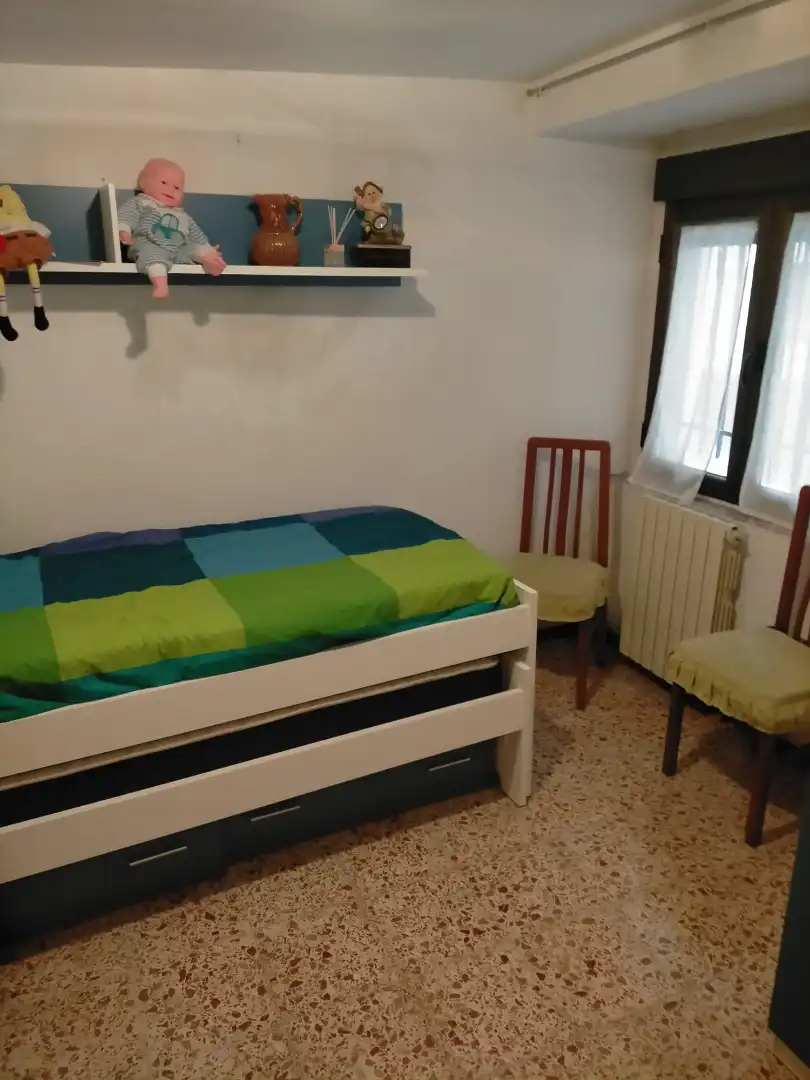Bedroom of Houses for sale in Arévalo  with Furnished