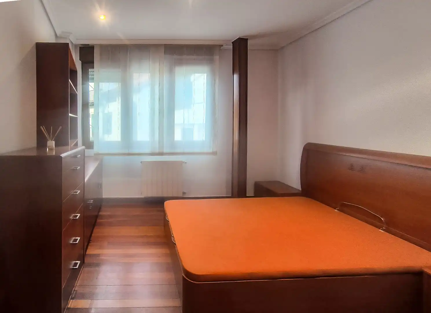 Bedroom of Flat for sale in Torrelavega 