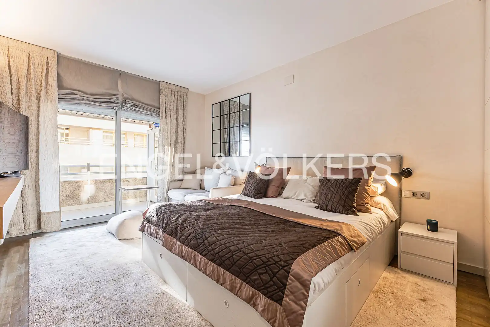Habitación de Piso en venta en Barcelona con Aire acondicionado, Calefacción y Jardín privado
