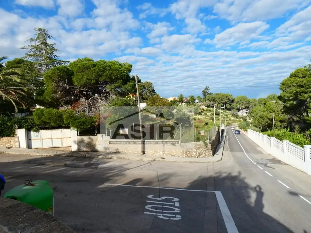 Wohnbaugrundstück zum Verkauf in Casc Urbà, imagen 3