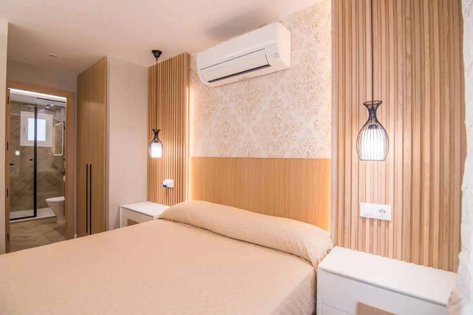 Bedroom of Apartments for sale in Gandia  with Air Conditioner, Terrace and Furnished