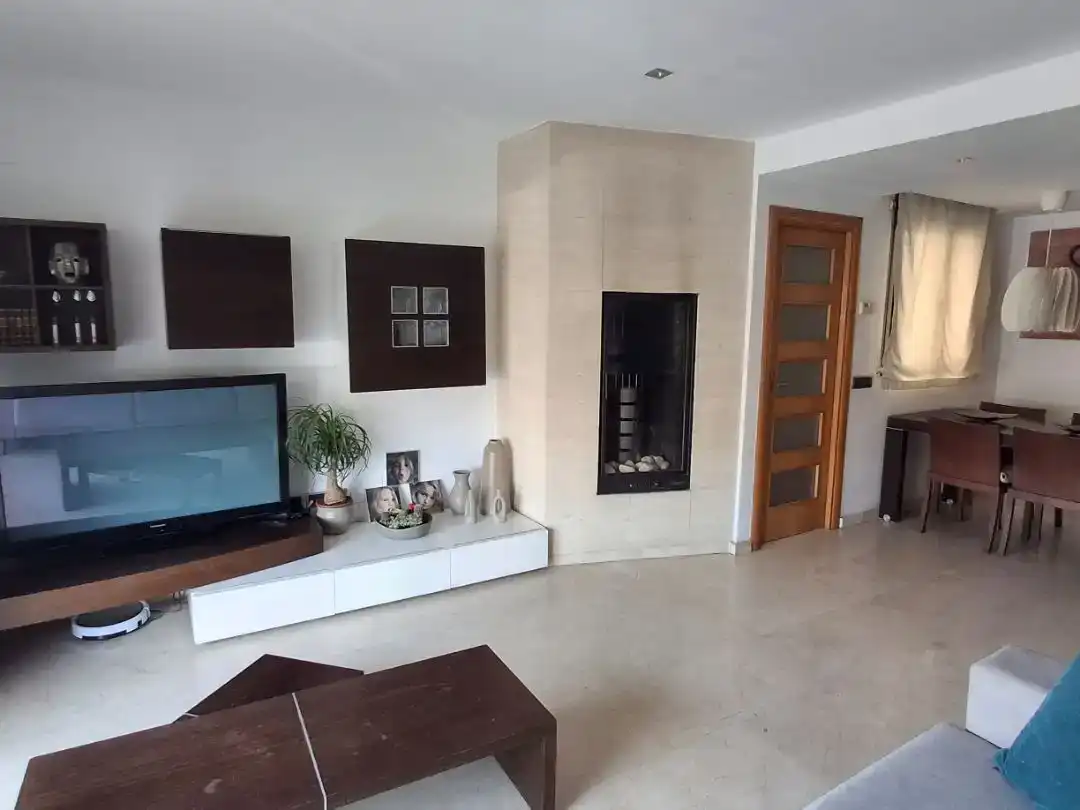 Sala de estar de Dúplex en venta en Calella con Aire acondicionado, Piscina y Balcón