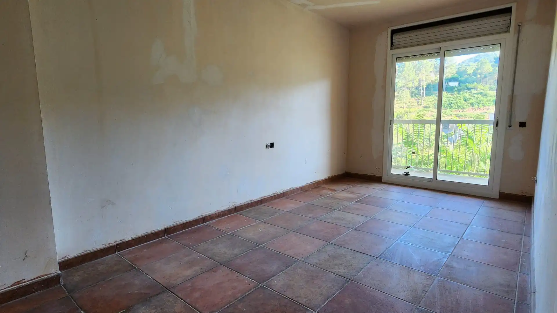 Casa adosada en venta en Vallirana con Jardín privado, Terraza y Balcón