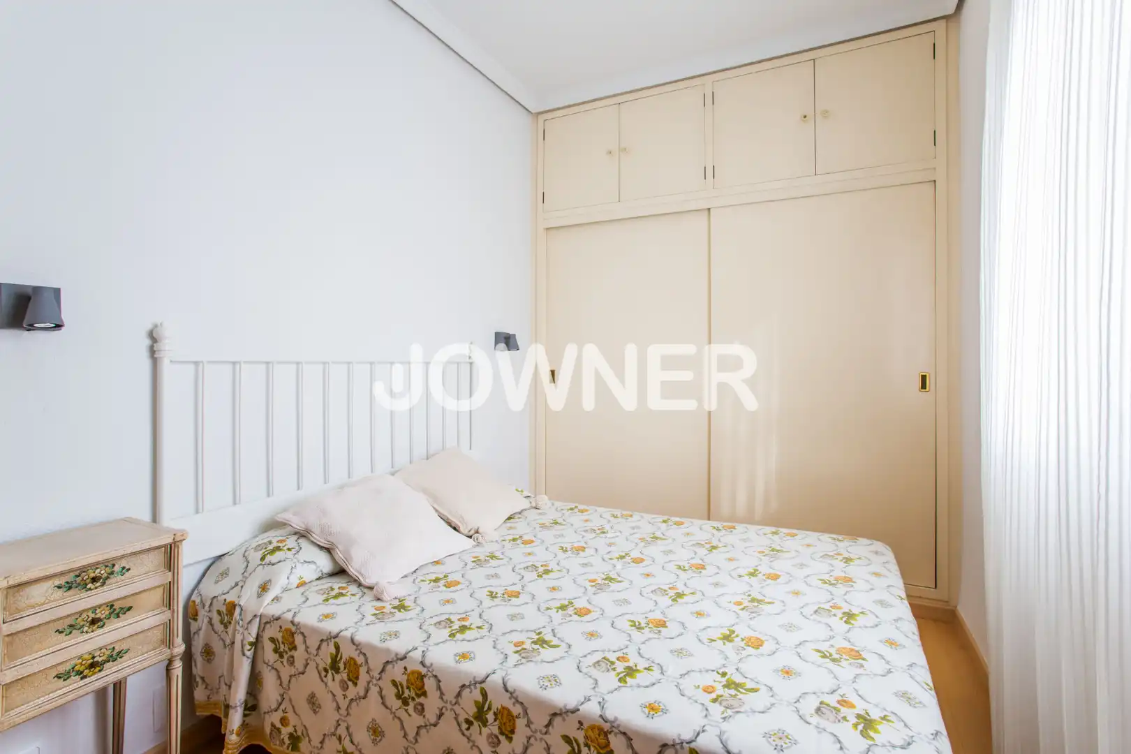 Bedroom of Flat for rent in Madrid  with Air Conditioner, Heating and Terrace