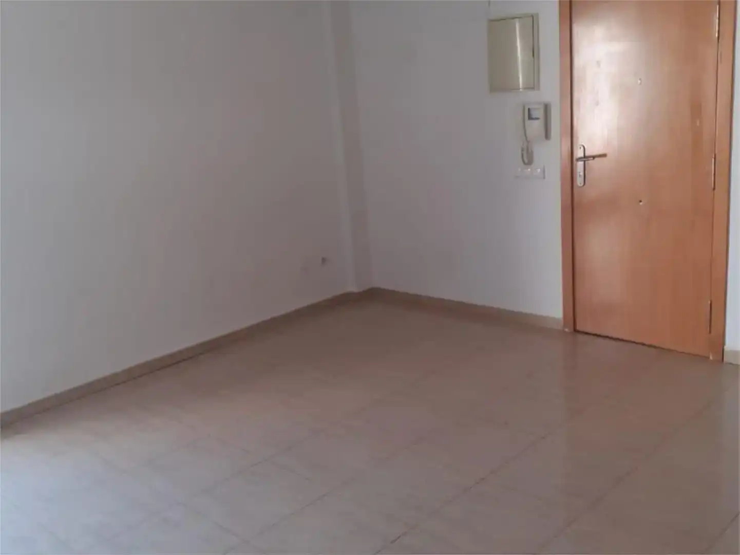 Flat for sale in Montserrat