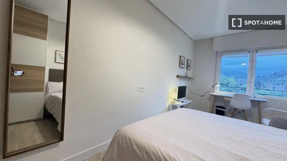 Room in La Peña