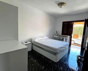 Bedroom of Flat to share in  Santa Cruz de Tenerife Capital  with Terrace and Furnished